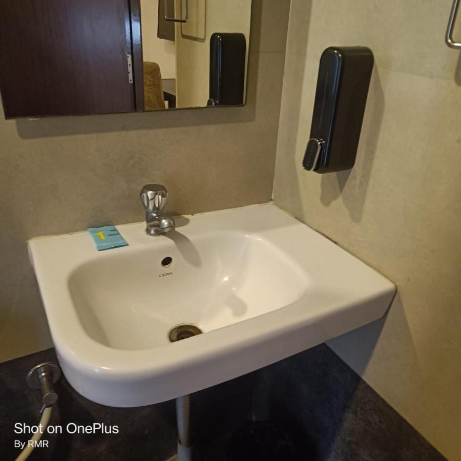 Astra Hotels & Suites - Hsr Layout Sector 1, Near Ecospace Bellandur Bangalore Eksteriør bilde